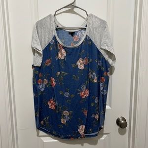 Torrid Blue Floral Short Sleeve Raglan Tee